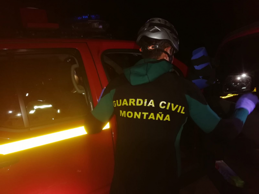 Rescate de un herido en el embalse de las Torcas, cerca de la localidad zaragozana de Tosos