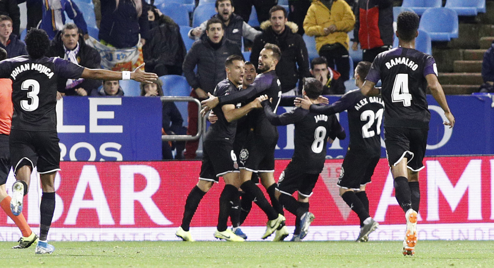 El Real Zaragoza y el Girona empatan a tres en La Romareda.