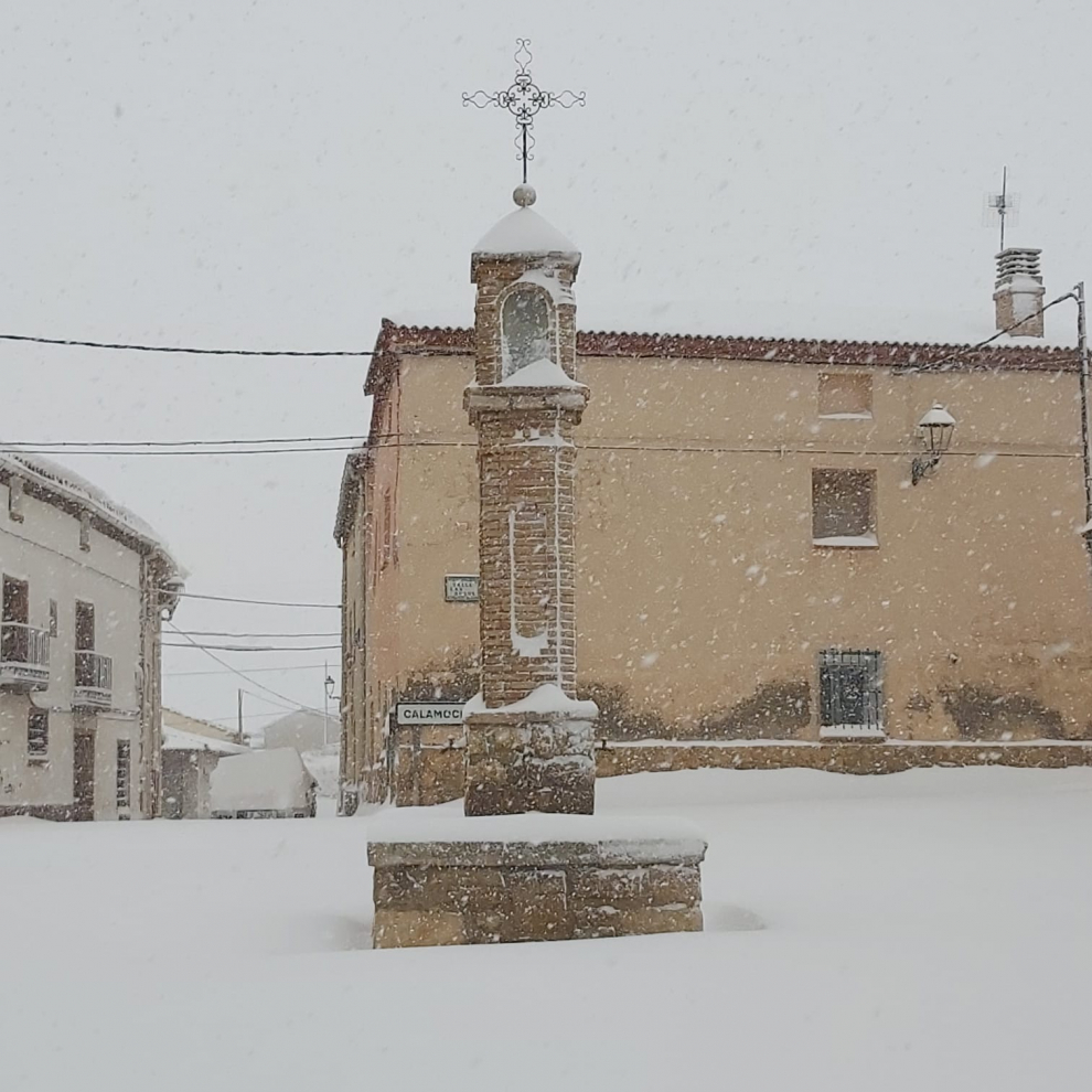 Imágenes de la nevada en Ferreruela de Huerva (Teruel).