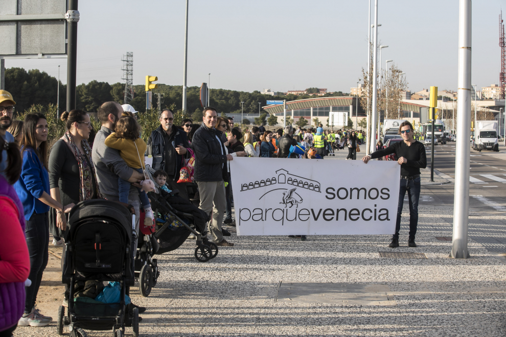 Las familias de Parque Venecia piden la construcción del segundo aulario de primaria.