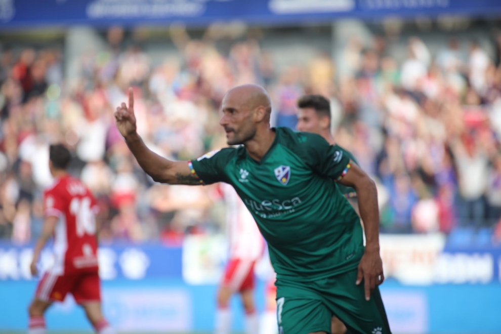 Partido SD Huesca-Almería en El Alcoraz