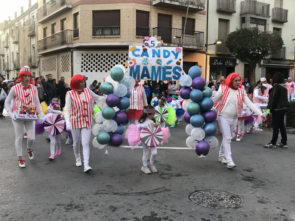 Ejea celebra un multitudinario carnaval con los más pequeños como protagonistas