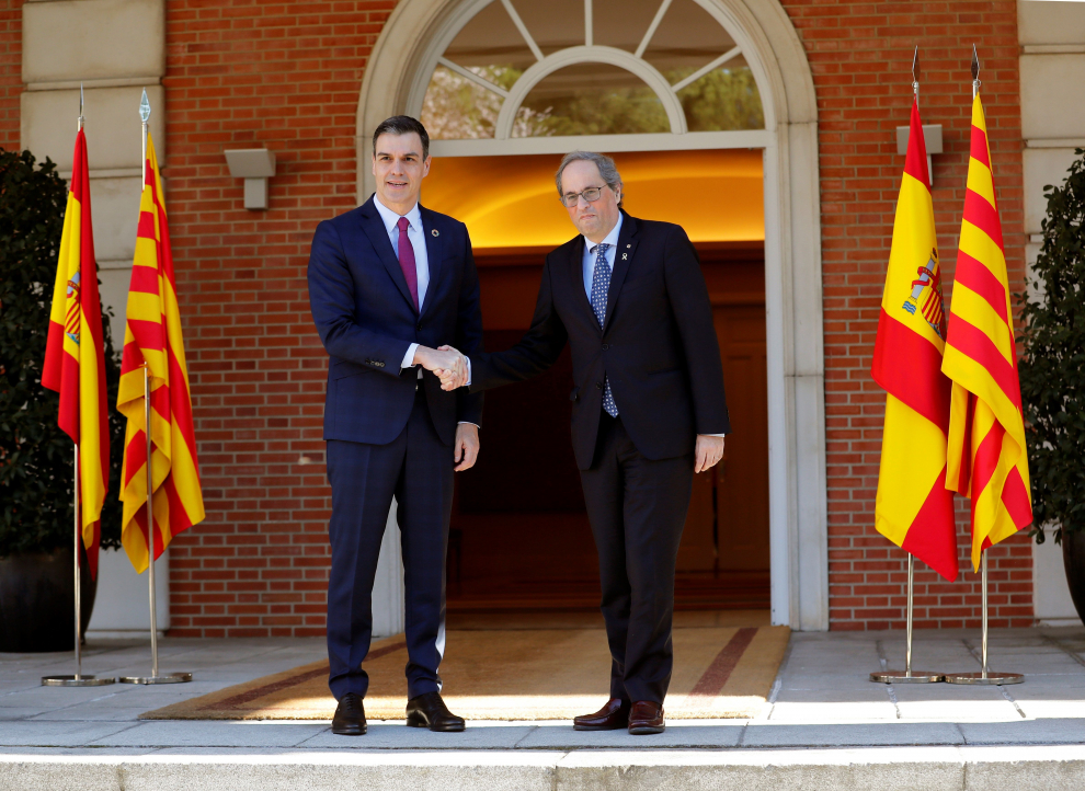 Sánchez y Torra en la primera reunión de la mesa de diálogo sobre Cataluña