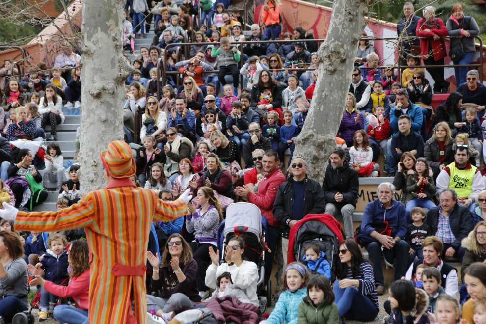 La Cincomarzada vuelve a congregar a miles de zaragozanos en el parque del Tío Jorge de Zaragoza
