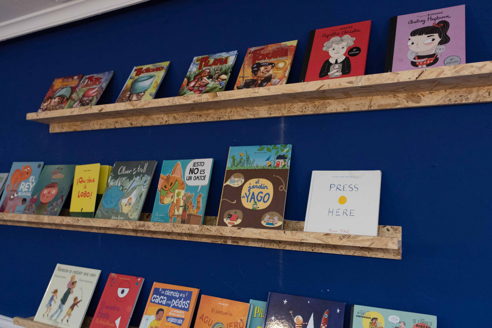 La cafetería-restaurante Dídola tiene una librería  infantil.