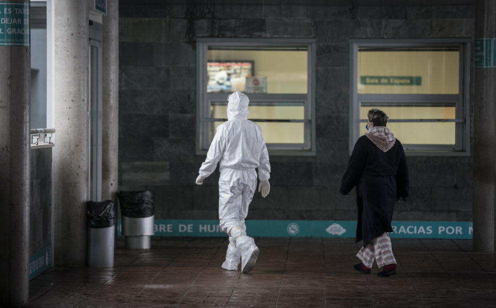 URGENCIAS DEL HOSPITAL MIGUEL SERVET DE ZARAGOZA / CORONAVIRUS / 31/03/2020 / FOTO : OLIVER DUCH [[[FOTOGRAFOS]]]