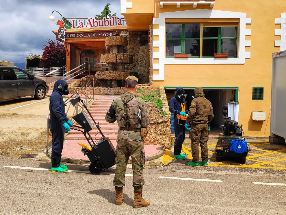 El Ejército estrena el robot Atila en la residencia de Yéqueda