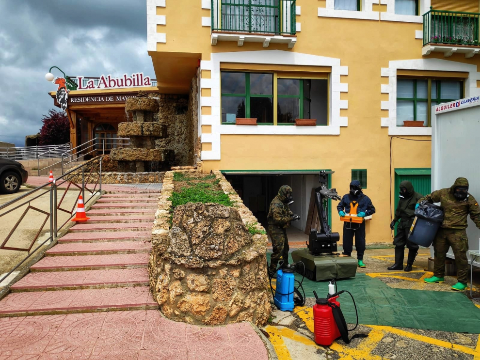 El Ejército estrena el robot Atila en la residencia de Yéqueda