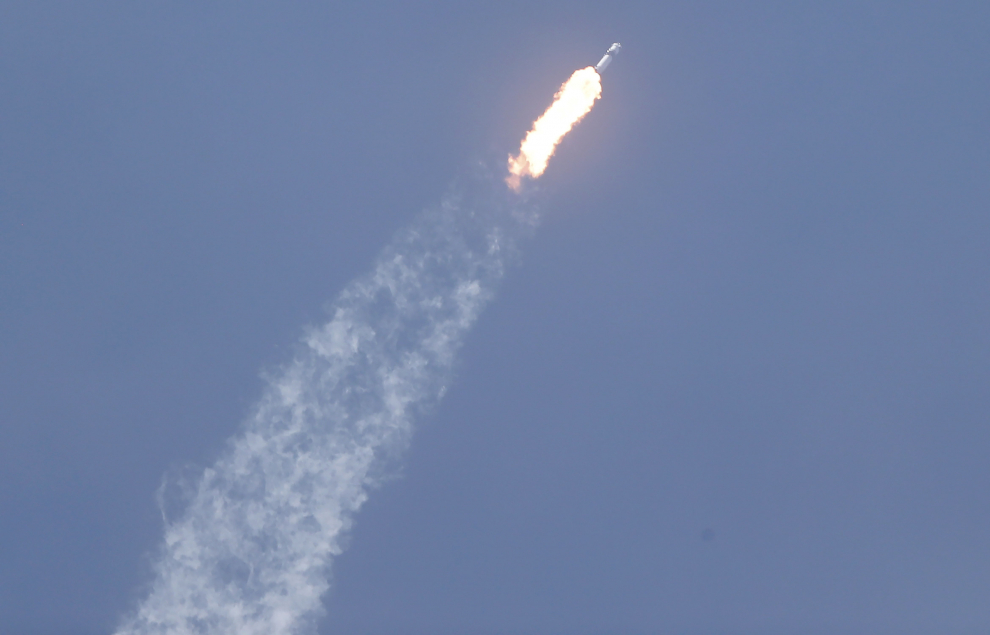 SpaceX Crew Dragon Demo2 manned space mission launches from Kennedy Space Center