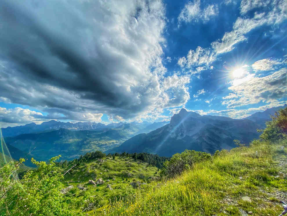 Toda la provincia está llena de bellos paisajes.