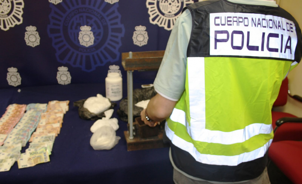La Policía Nacional desarticula varios clanes  que suministraban sustancias estupefacientes en Delicias y Las Fuentes