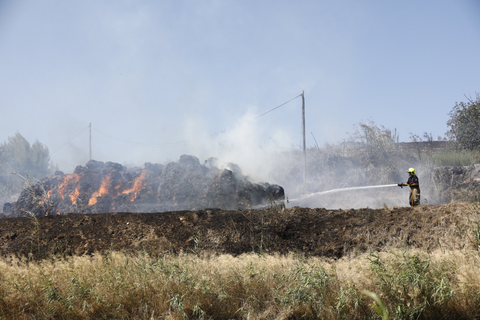 Incendio en el Camino de Enmedio de Zaragoza