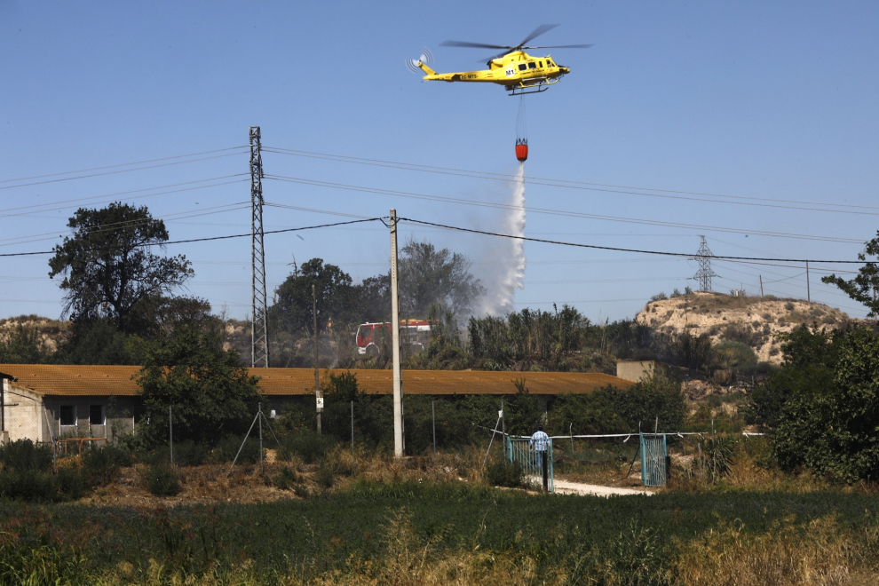 Incendio en el Camino de Enmedio de Zaragoza