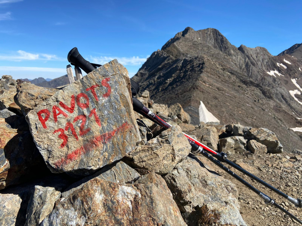 El barbastrense Arturo Carvajal ha completado un reto de cinco rutas seguidas de BTT y montaña por el Pirineo para visibilizar que se puede convivir con la diabetes tipo 1.