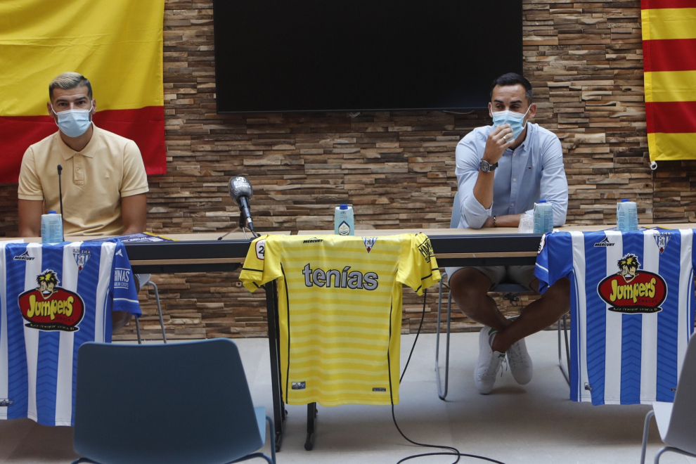 Miguel Linares y Javi Álamo, los nuevos jugadores del Ejea