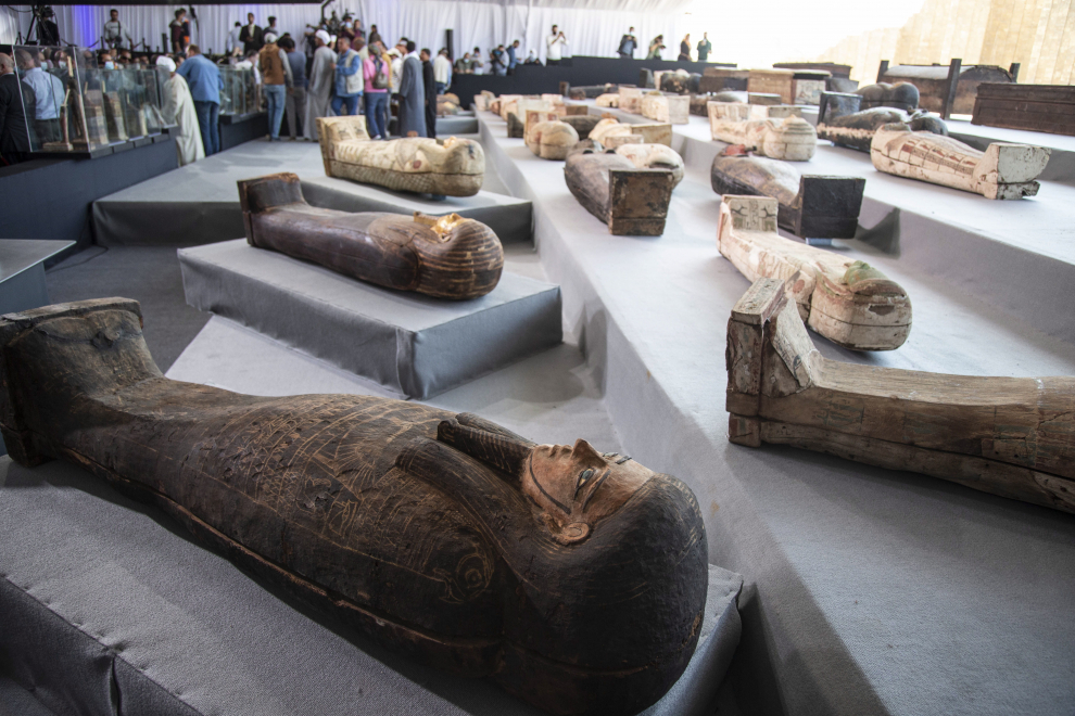 Egipto descubre uno de sus mayores hallazgos: más de 100 sarcófagos intactos