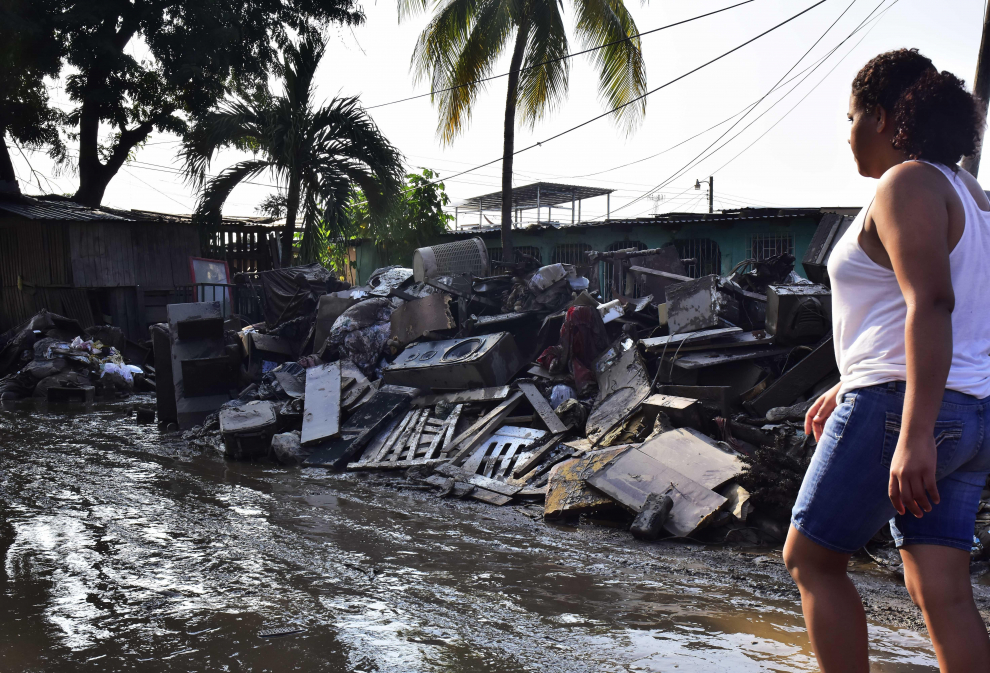 Honduras queda inundada tras el paso de dos huracanes