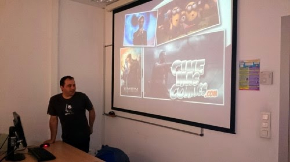 Carlos Gallego impartido un curso sobre redes sociales en la Universidad de Zaragoza.