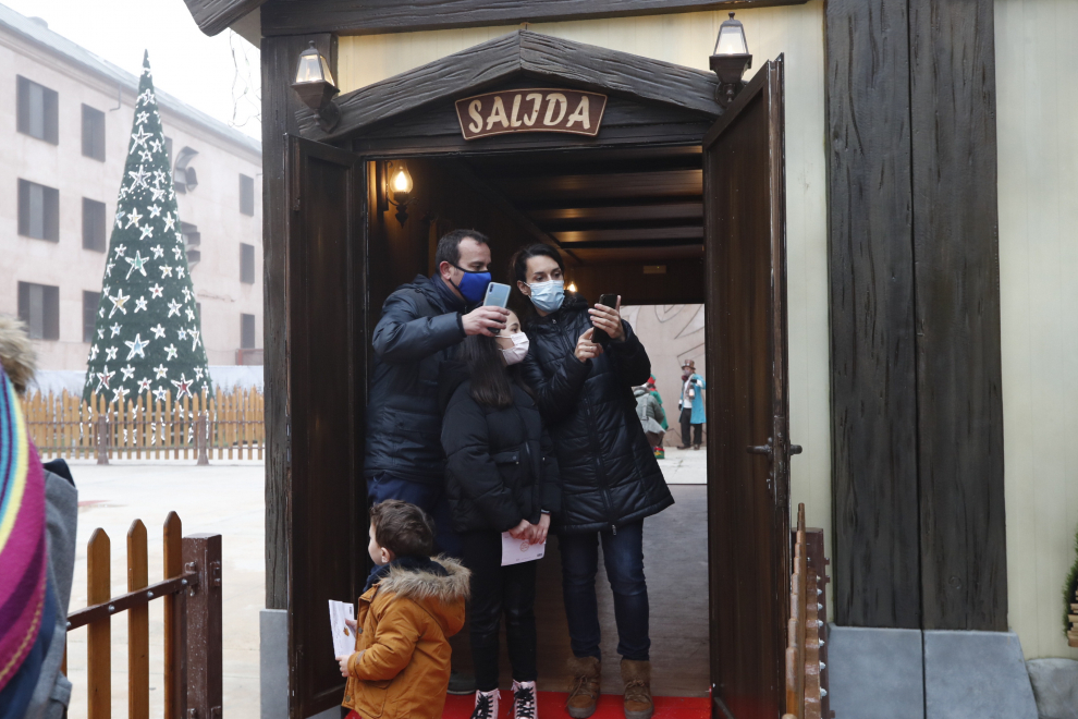 Papá Noel abre las puertas de su casa de Laponia en Zaragoza