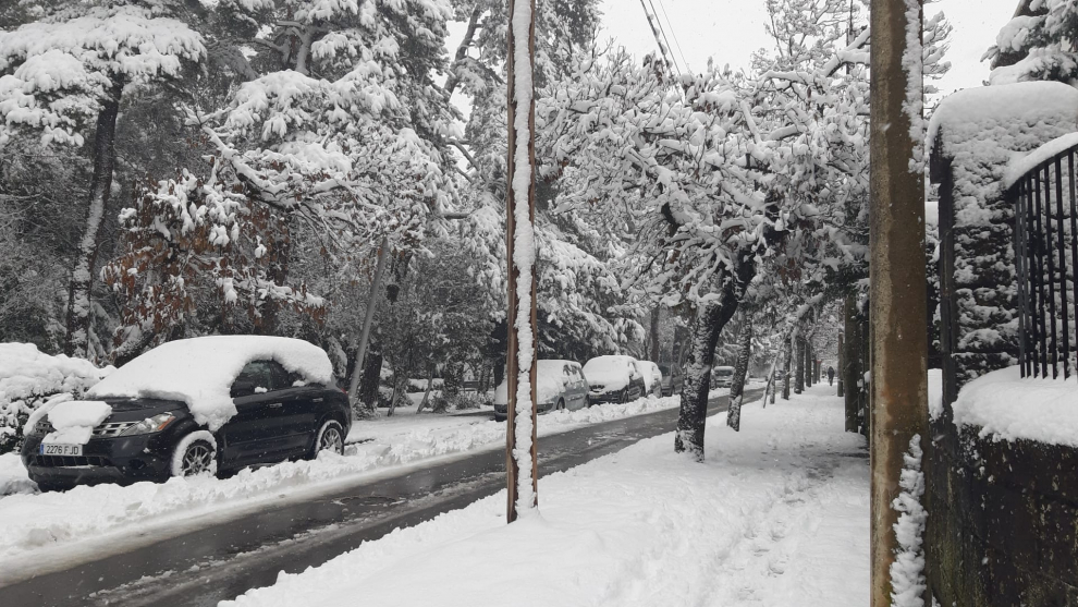 Jaca nevado este miércoles, la víspera de Nochevieja.