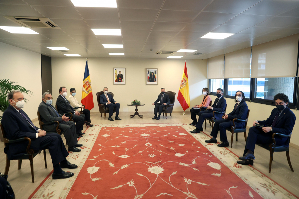 El Principado de Andorra recibe con los brazos abiertos a los Reyes de España