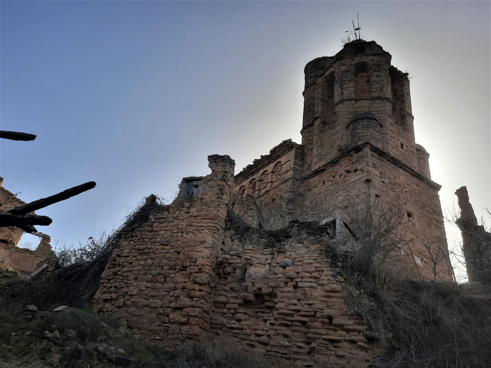 Imágenes de la iglesia de Castarlenas, en la comarca de la Ribagorza.