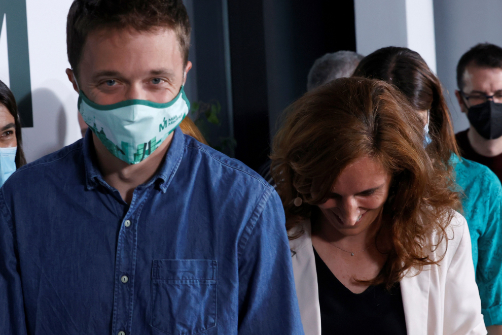 La candidata de Más Madrid en las elecciones a la Comunidad de Madrid, Mónica García, junto al líder de Más País, Íñigo Errejón