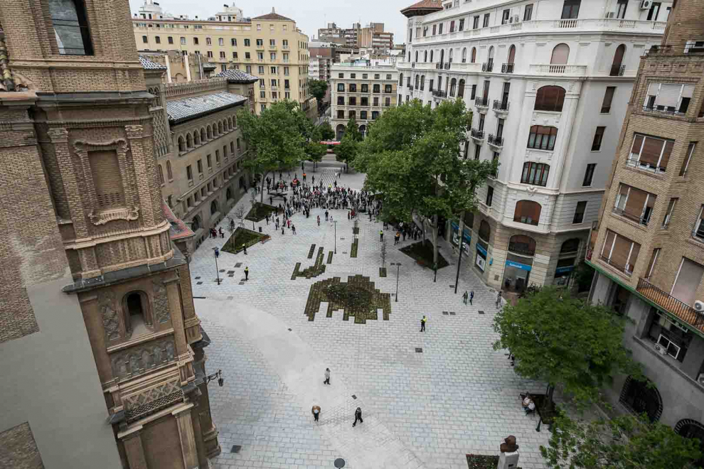 Estreno de la plaza de Santa Engracia reformada.