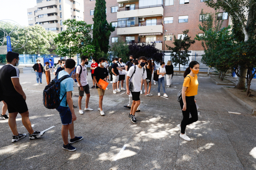 Comienza la Evau en el IES Elaios de Zaragoza.