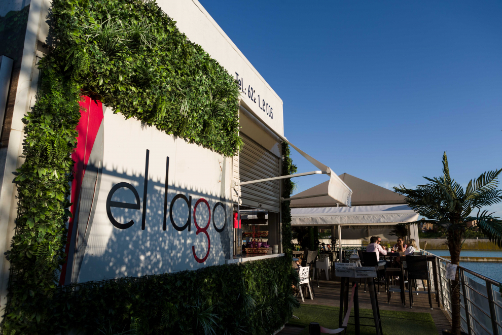 El Lago, una terraza antiestrés en Zaragoza.