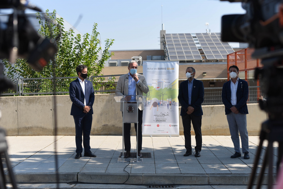Azcón prevé crear siete barrios solares como el del Actur con los fondos europeos