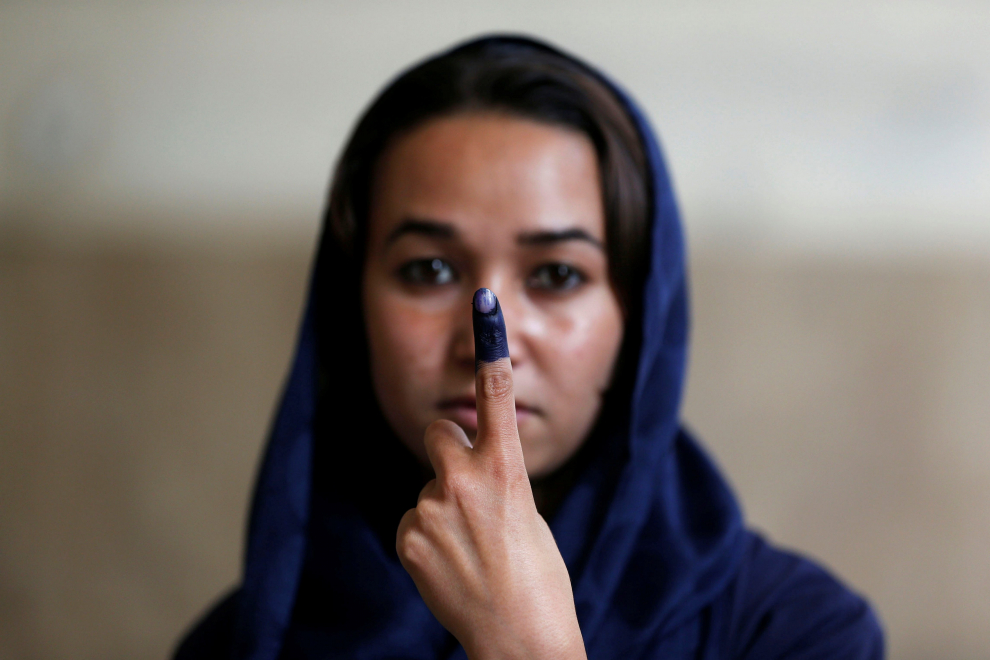 Año 2014. Una mujer afgana votando.