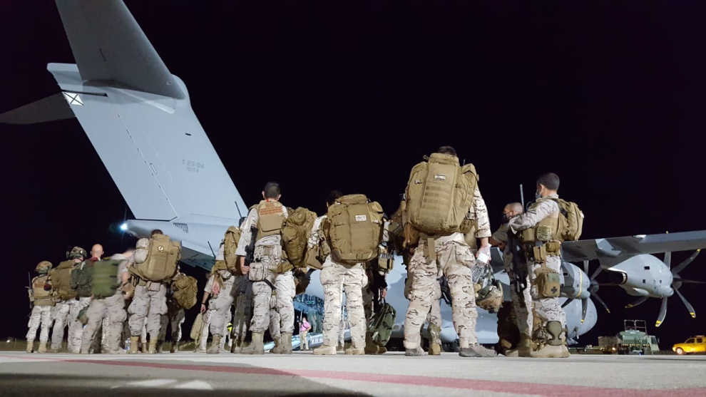 Partida desde la Base Aérea de Zaragoza hacia Afganistán
