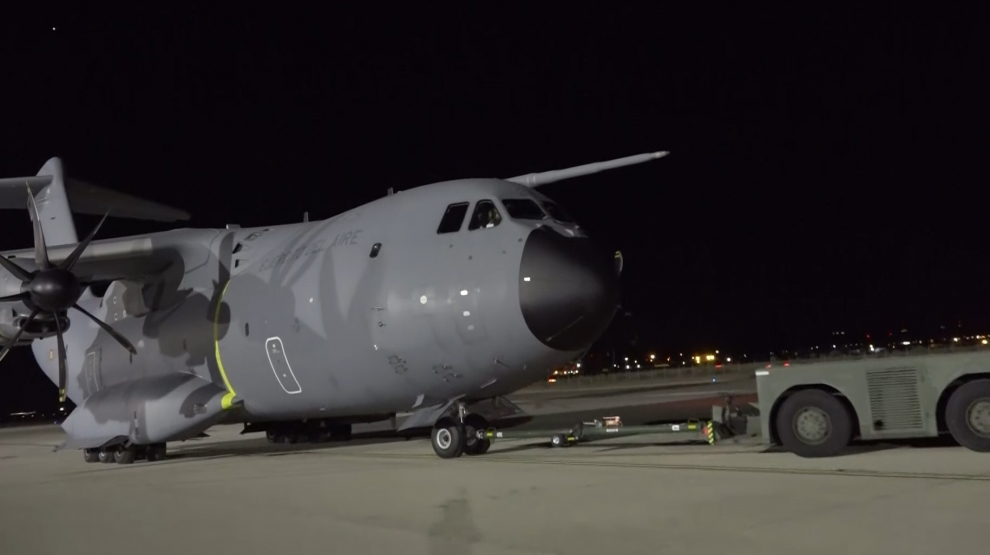 Sale de la Base Aérea de Zaragoza el primer avión hacia Afganistán para la repatriación de personal