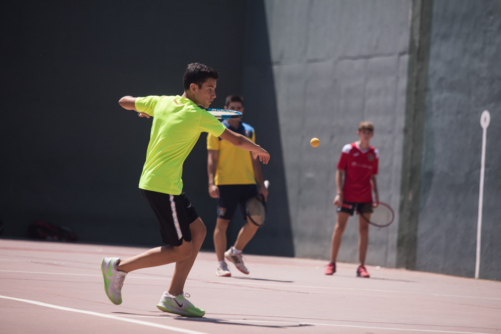Jesús Parla, Darío Dobato, Rafael Sabías y Asier Moreno, jugadores del Club Frontenis Quinto