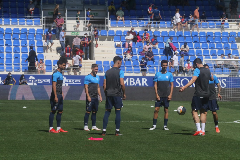 Partido SD Huesca-Fuenlabrada, en imágenes