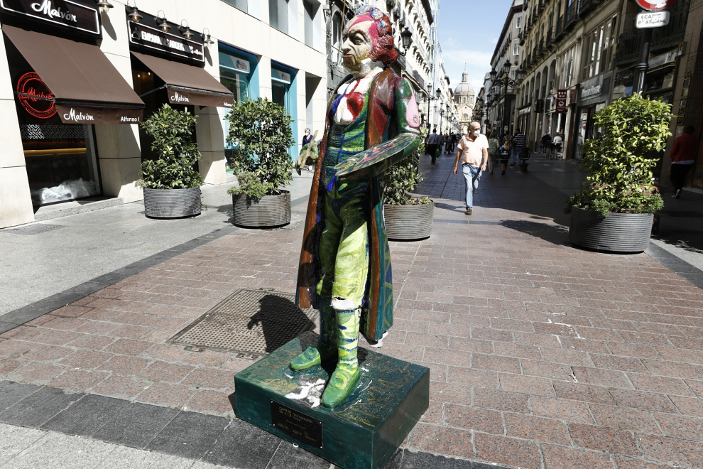 Escultura de Goya vandalizada en la calle Alfonso de Zaragoza