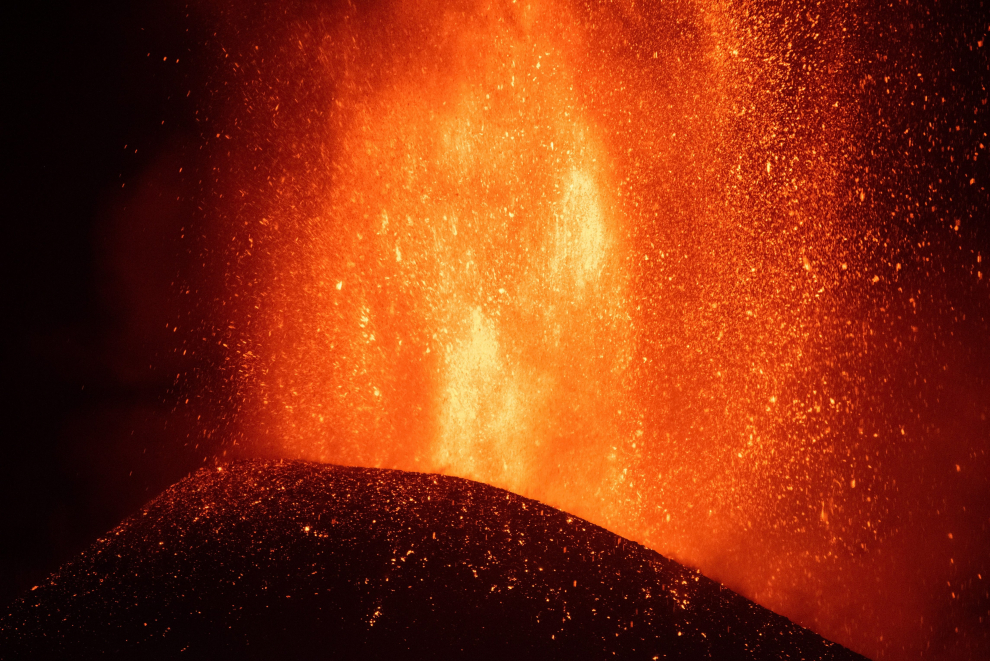 El volcán pasa por su fase más explosivas desde comenzó la erupción.