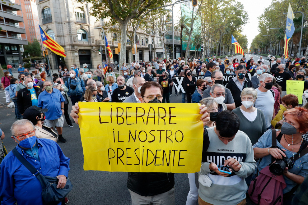 Manifestaciones en Barcelona tras la detención de Puigdemont