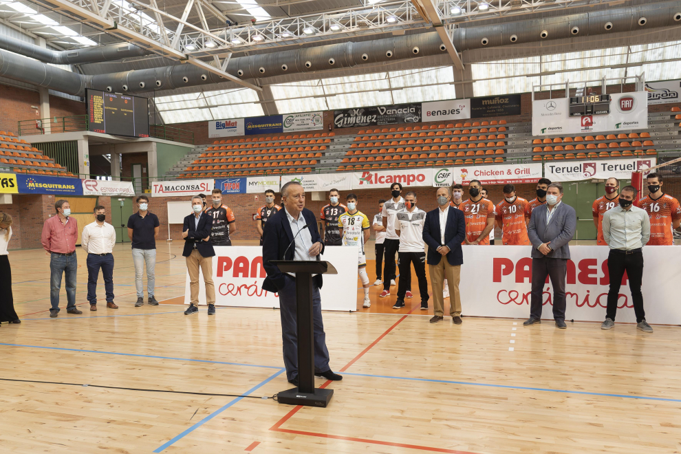 Fernando Roig, presidente del Grupo Pamesa, presenta el nuevo patrocinio del Club Voleibol Teruel