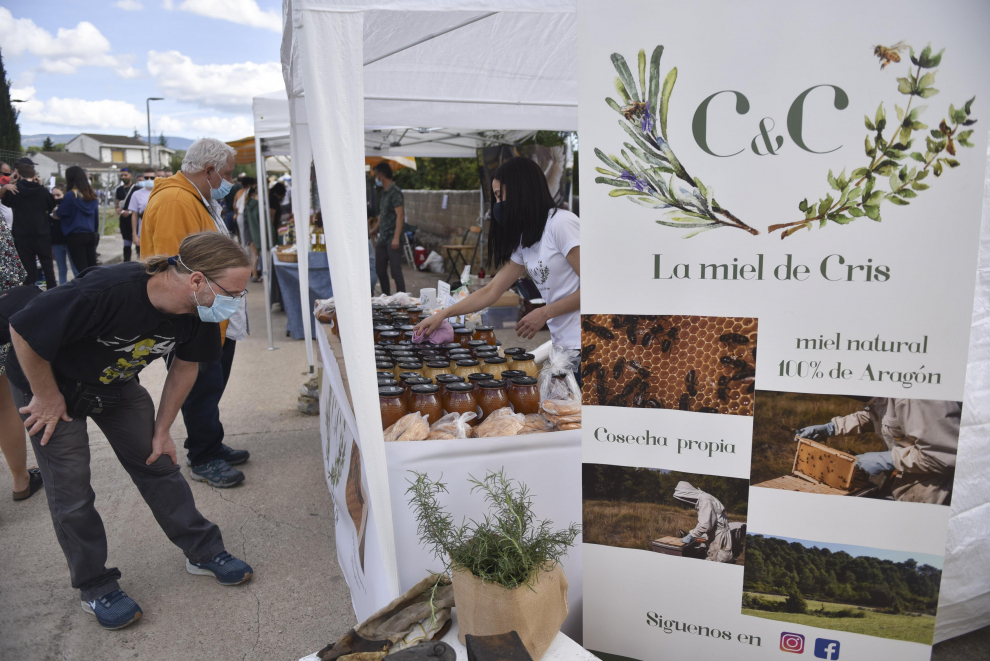 Ayerbe ha celebrado con gran éxito de público los 25 años de su feria.