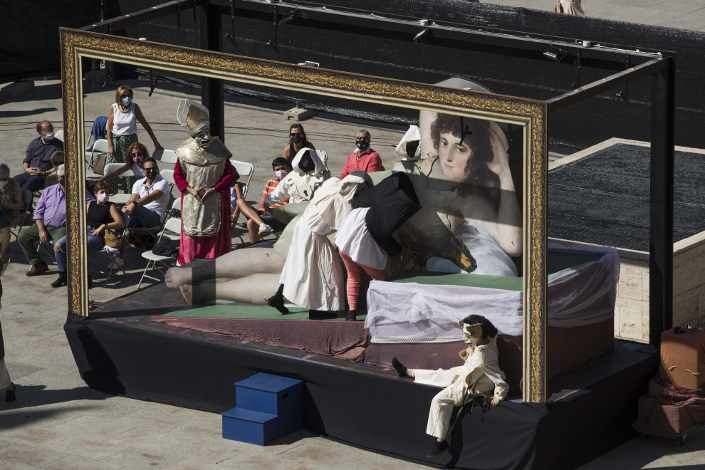 Las pinturas de Goya cobran vida en la plaza del Pilar