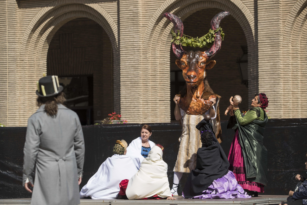 Las pinturas de Goya cobran vida en la plaza del Pilar