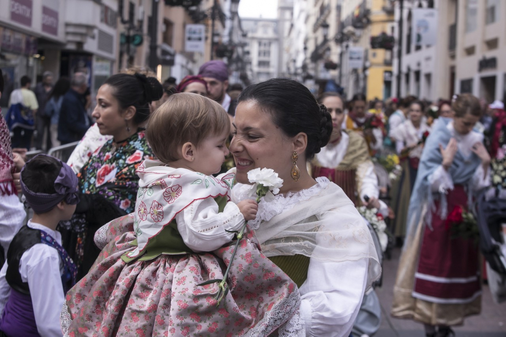 A pocos días de que comiencen las ‘no fiestas’ del Pilar 2021, nos ponemos nostálgicos y tiramos de archivo para recordar algunos de los mejores momentos que nos dejaron los Pilares del 2019, los últimos que vivimos antes de que el covid irrumpiera en nuestras vidas, llenos de conciertos, ferias, música... y mucha gente y alegría en las calles.