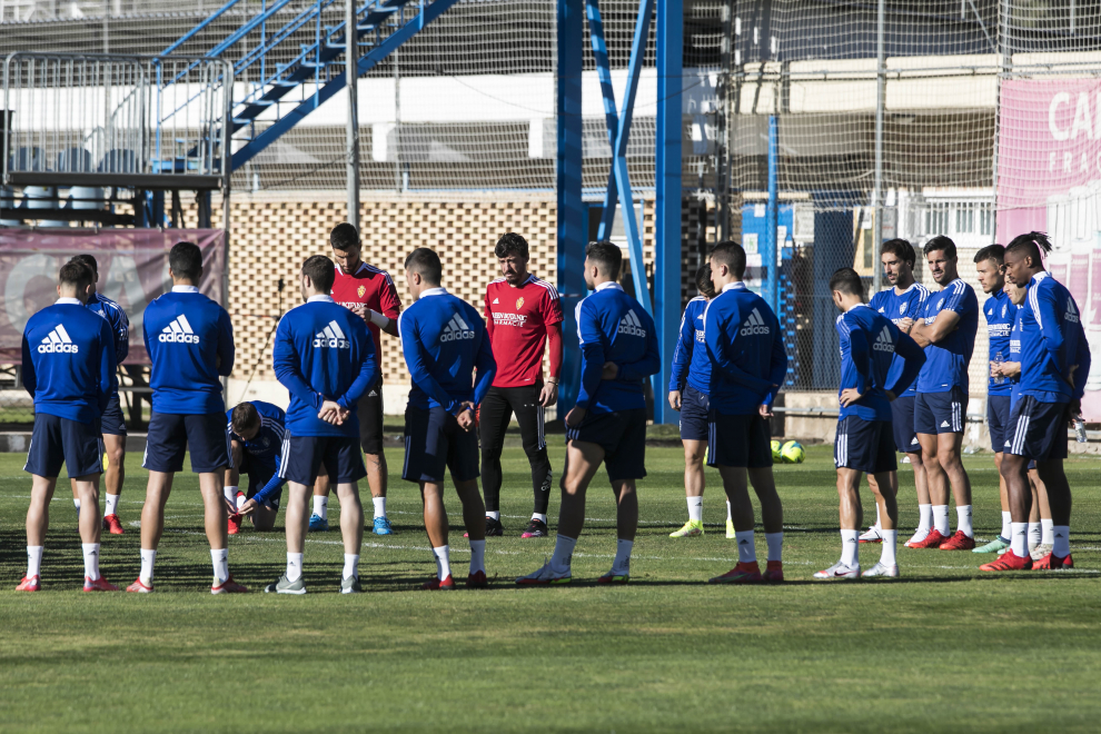 Entrenamiento del Real Zaragoza en la Ciudad Deportiva para preparar el derbi contra la SD Huesca