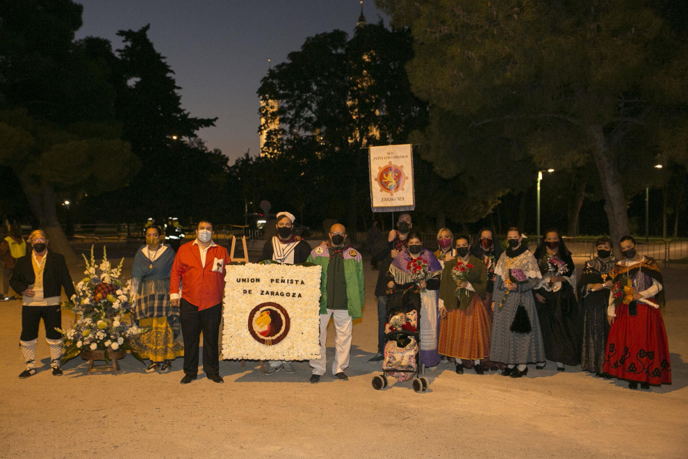 Grupos de la Ofrenda del Pilar 2021. Grupo Unión peñista Los Marinos