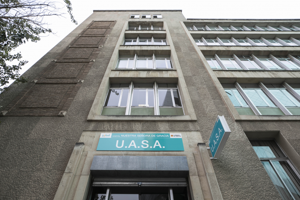 La UASA del Hospital Provincial atiende entre 260 y 270 nuevos casos al año. En total, brindan tratamiento a alrededor de 900 pacientes con una media de edad de 44 años. El 80% son hombres y el 20% mujeres.