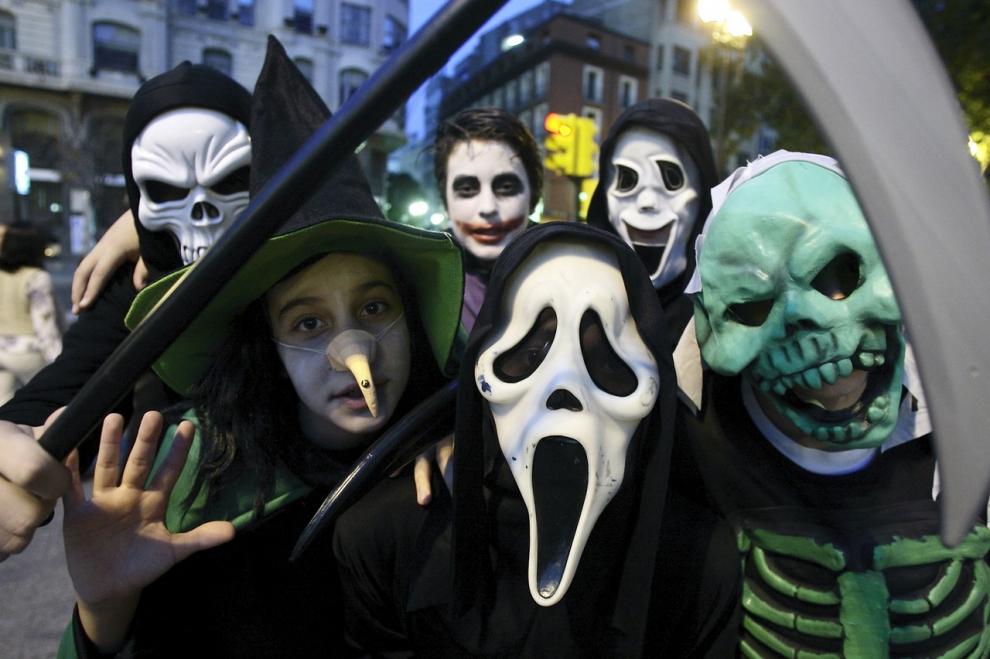Se acerca Halloween y la Noche de las Ánimas, una festividad que es ya una tradición en numerosas poblaciones aragonesas. Radiquero, Lusera, Zaragoza, Tierz, Binéfar, Huesca, Tarazona… se convierten en lugares terroríficos cada 31 de octubre.