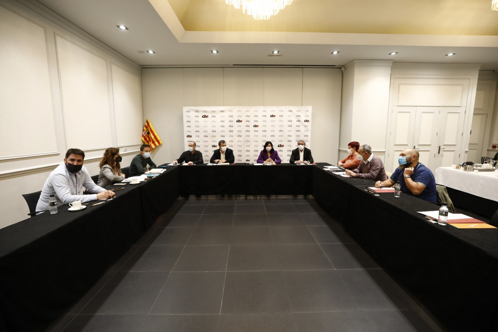 El líder de Más País ha firmado este jueves en la capital la ‘Declaración de Zaragoza’ junto a CHA y a Compromís.