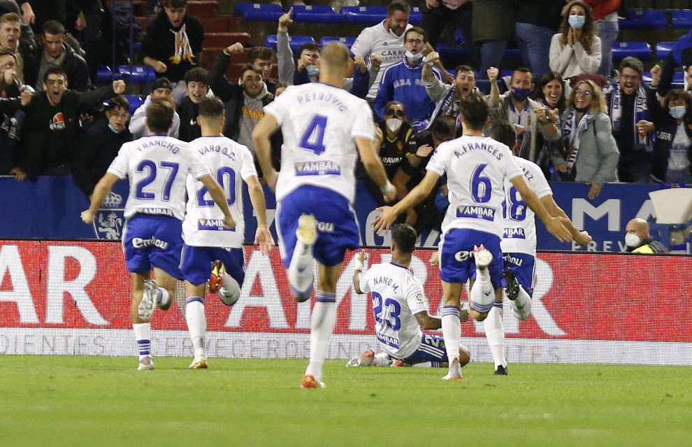 Jugada del gol del Zaragoza en el primer minuto de partido ante el Mirandés